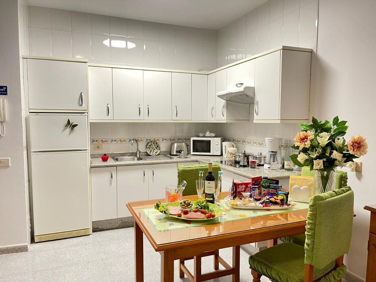 וסינדריו Emycanarias Holiday Homes Vecindario מראה חיצוני תמונה