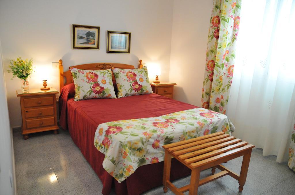 Emycanarias Holiday Homes Vecindario חדר תמונה